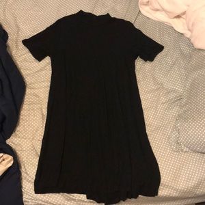 Black short sleeve dress